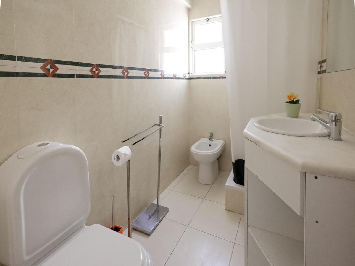 Praia Da Oura Apartment - 100 M From The Beach - By Bedzy Albufeira Zewnętrze zdjęcie