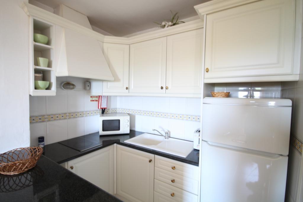Praia Da Oura Apartment - 100 M From The Beach - By Bedzy Albufeira Zewnętrze zdjęcie